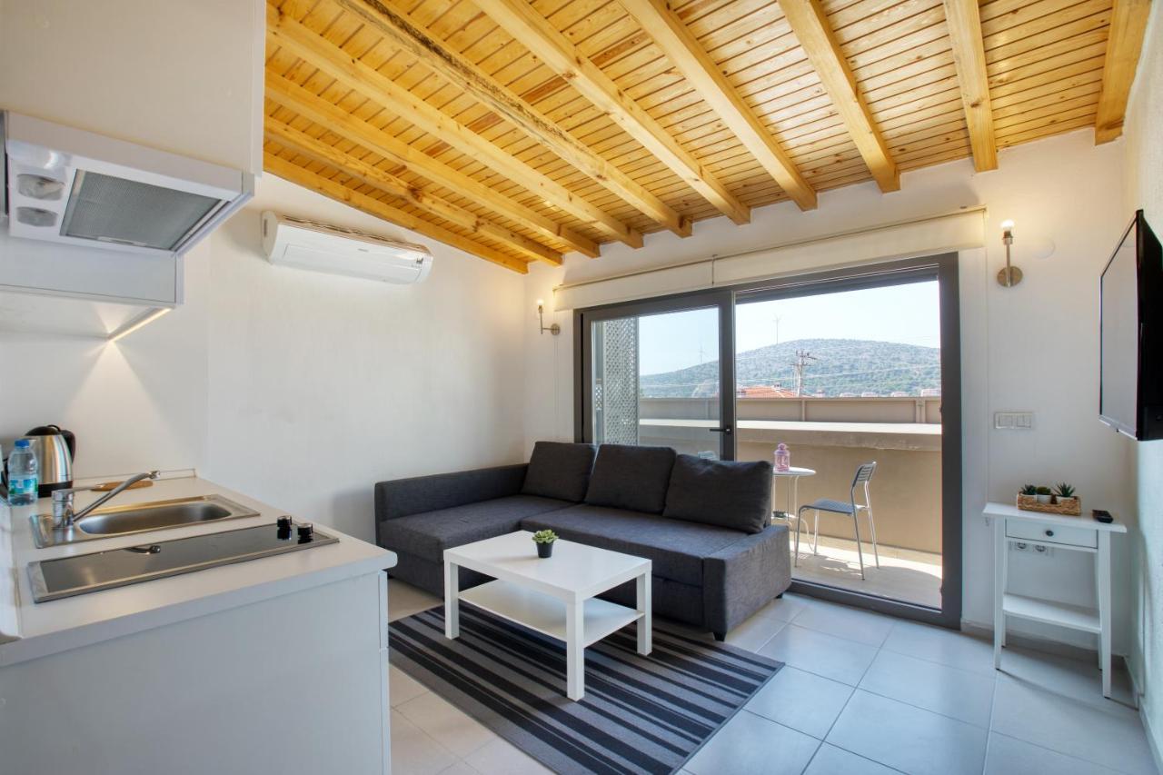 Aegean Apartments - Marina & Chios Island View Çeşme Extérieur photo